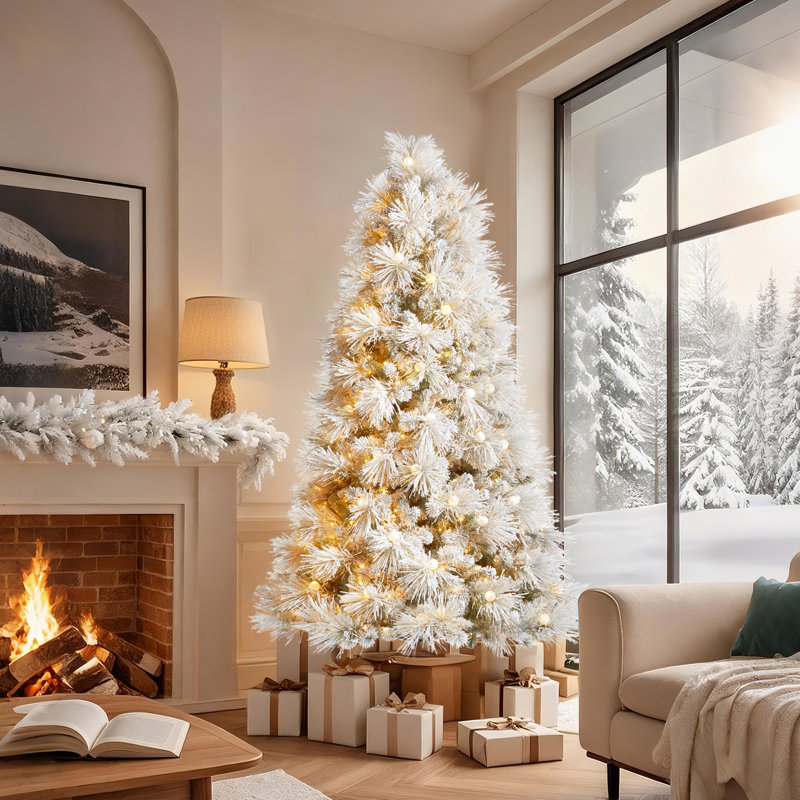 Arbre de Noël enneigé avec pin, 7.5'