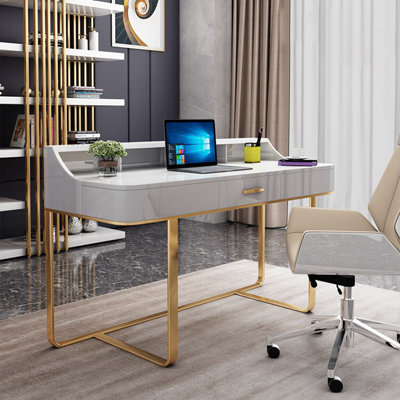 Petit bureau léger et luxueux