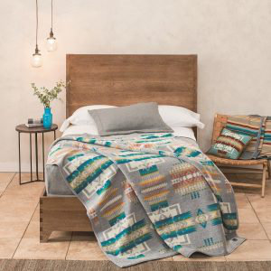 Pendleton Chief Joseph Grey Blanket, Queen