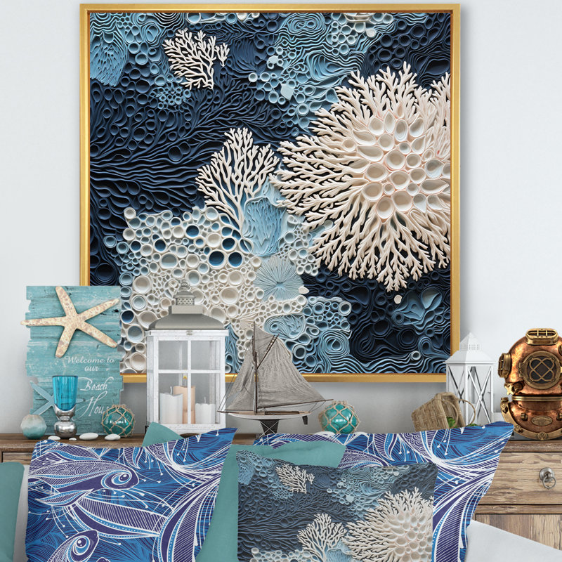 Collage sous l'eau de coraux bleus et blancs - art mural côtier, Reproduction avec cadre flottant, H 24 po x l 24 po, Doré