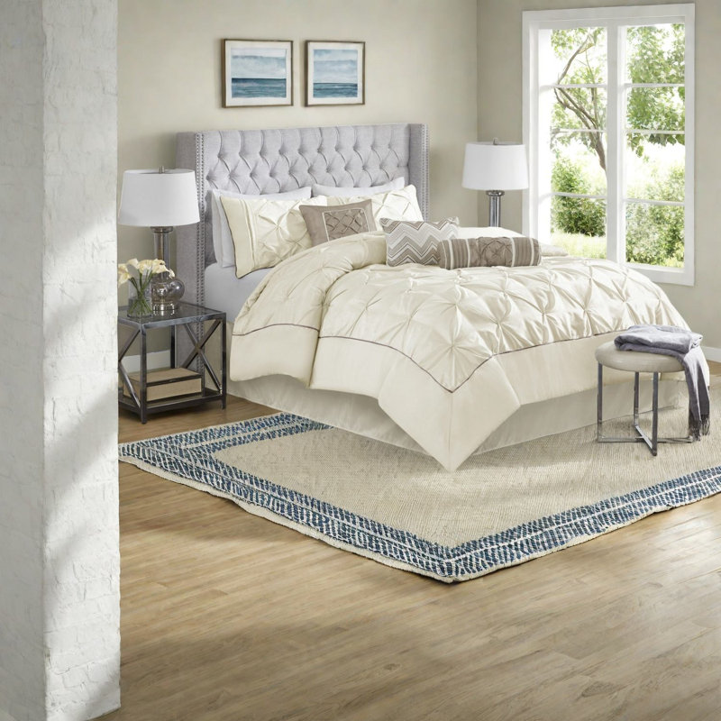 Elegant Bedding Sets Ivory Polyester Tufted Design Home