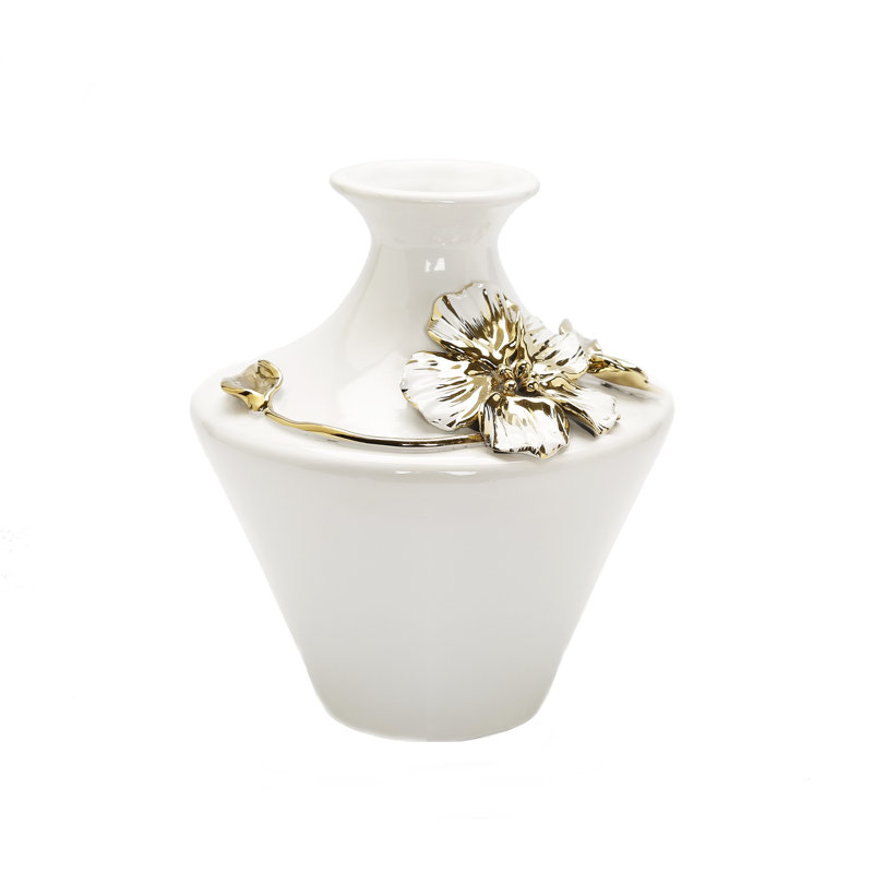 Fiontan Table Vase 1