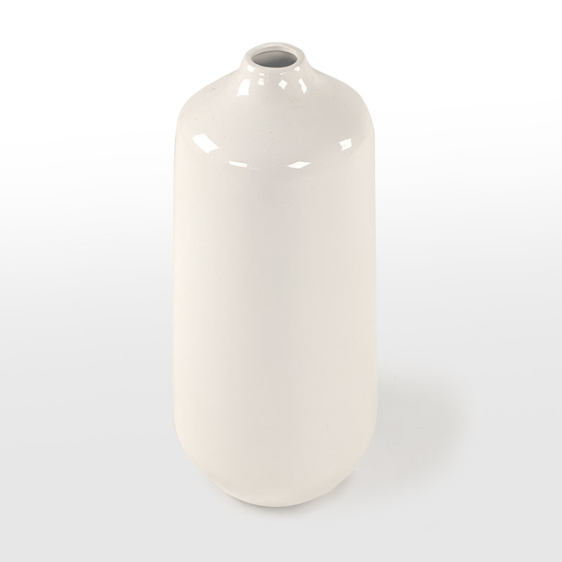Vase patiné, H 18,5 po x l 8,25 po x P 8,25 po