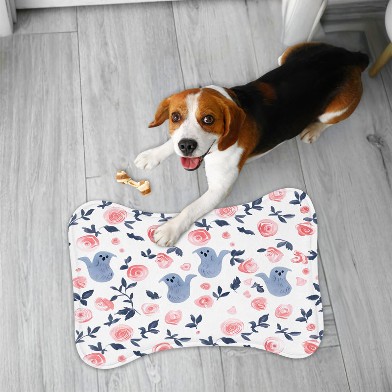 Ghostly Gardens - 1 Piece Bone Shape Feeding Mat