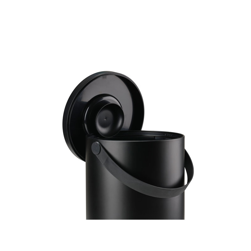 Plastic Manual Lift Kitchen Trash Can, Black, 22 L