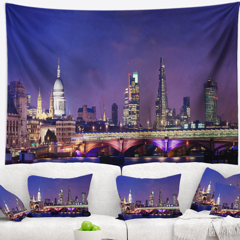 Polyester Tapestry, H 32 po x l 39 po