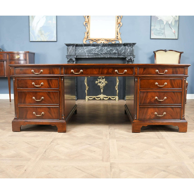Bureau de direction Ceballos, 31" H x 80" W x 46" D, Green