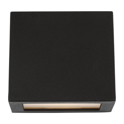 Kakudo LED Outdoor Wall Lantern