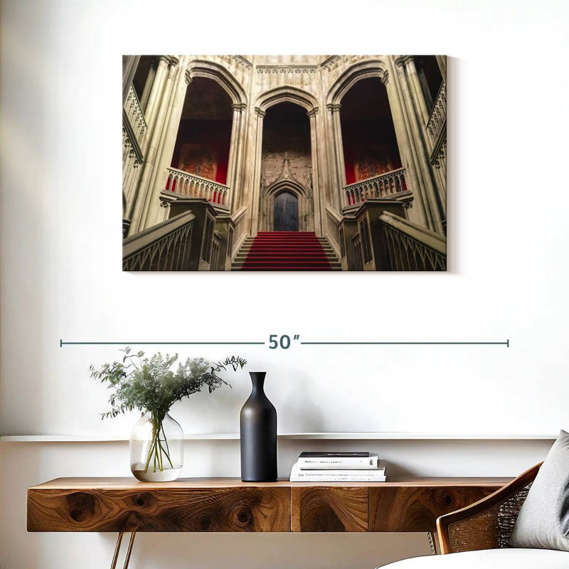 Grand escalier Old Castle, H 24 po x l 36 po