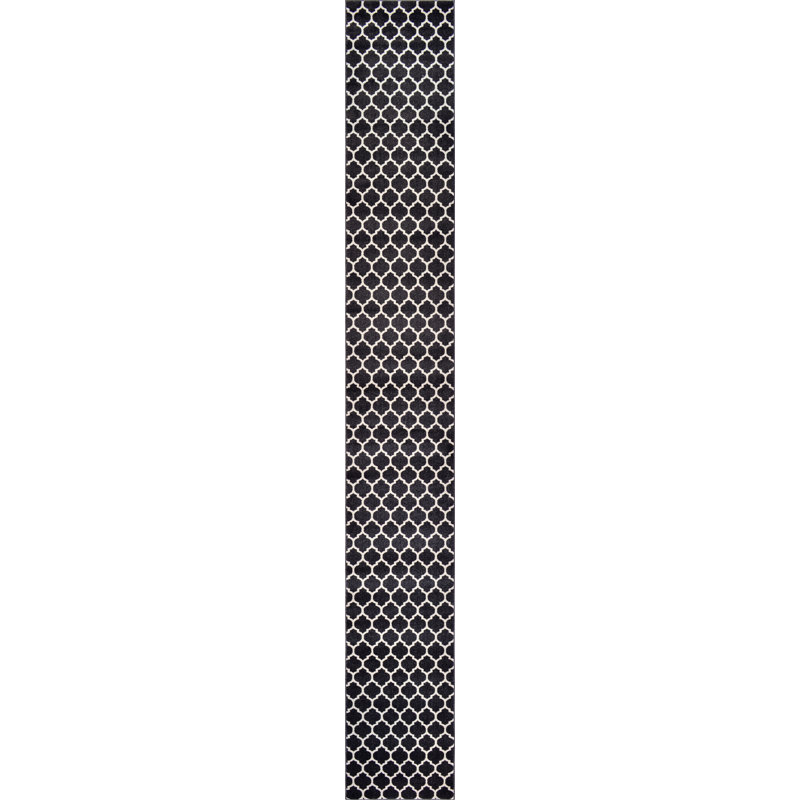 Molly Geometric Indoor Rug, Runner 2'7" x 19'8"