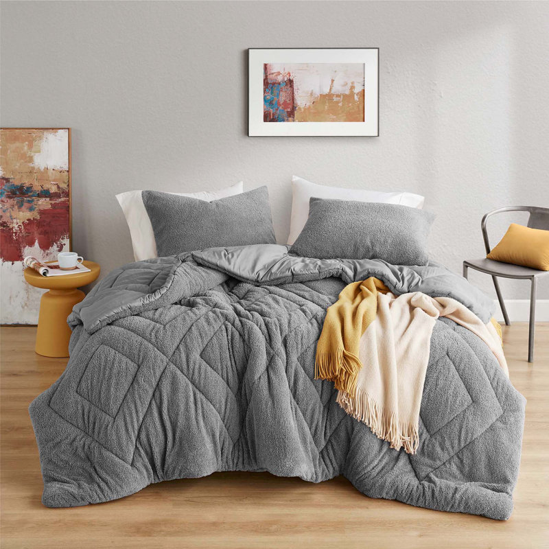 Ensemble d'édredon matelassé Kyla, Gris, Édredon double + 2 taies décoratives standards