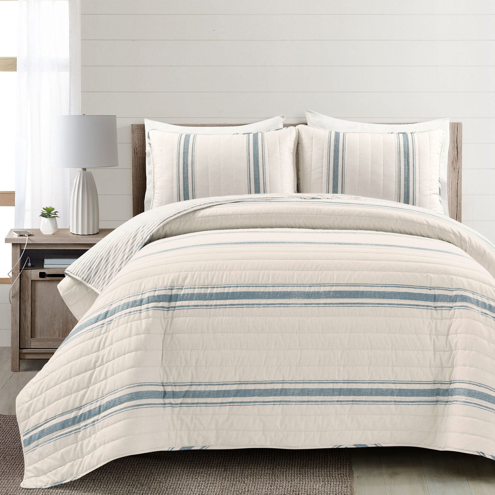 Gilroy Cotton Quilt Set, King Quilt + 2 Shams, Blue