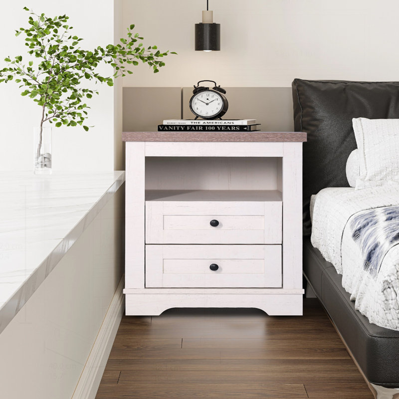Charmante table de chevet rustique avec beaucoup de rangement pour la chambre à coucher et le salon