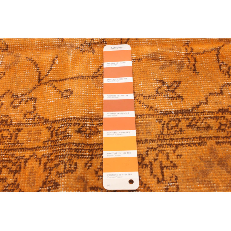 Tapis orange à transition de couleur 3 pi 8 po x 6 pi 9 po