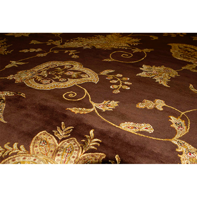 Tapis brun de haute qualité noué à la main