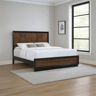 Traditional Style Bed Made With Wood In Walnut