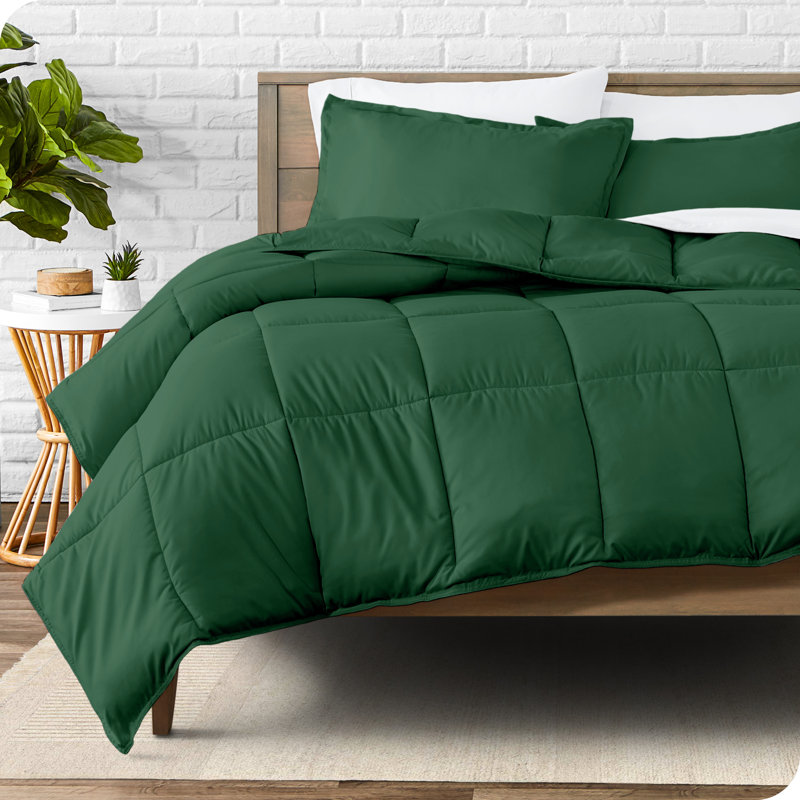 Soft All Season Comforter Set, Oversized Queen Comforter + 2 Standard Shams, Forest Green