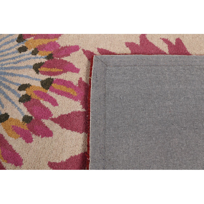 Tapis beige / rouge en laine touffeté à la main Floral