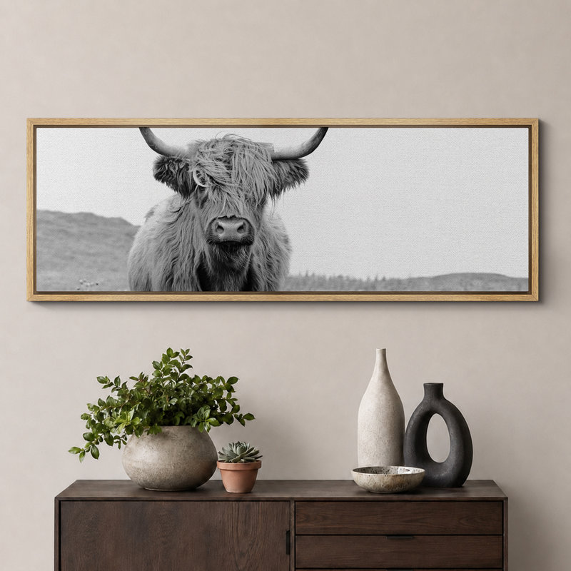 «Animals Highland Cow», portrait en noir et blanc sur toile, H 20 po x l 60 po, Naturel