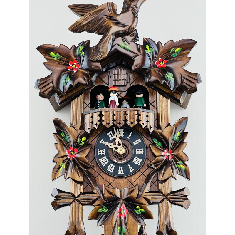  Horloge coucou 14 po avec danseuses et feuilles sculptées à la main