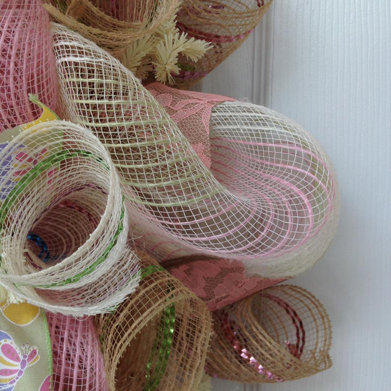 Couronne de Pâques, lapins, chasse aux œufs, gelée et plus