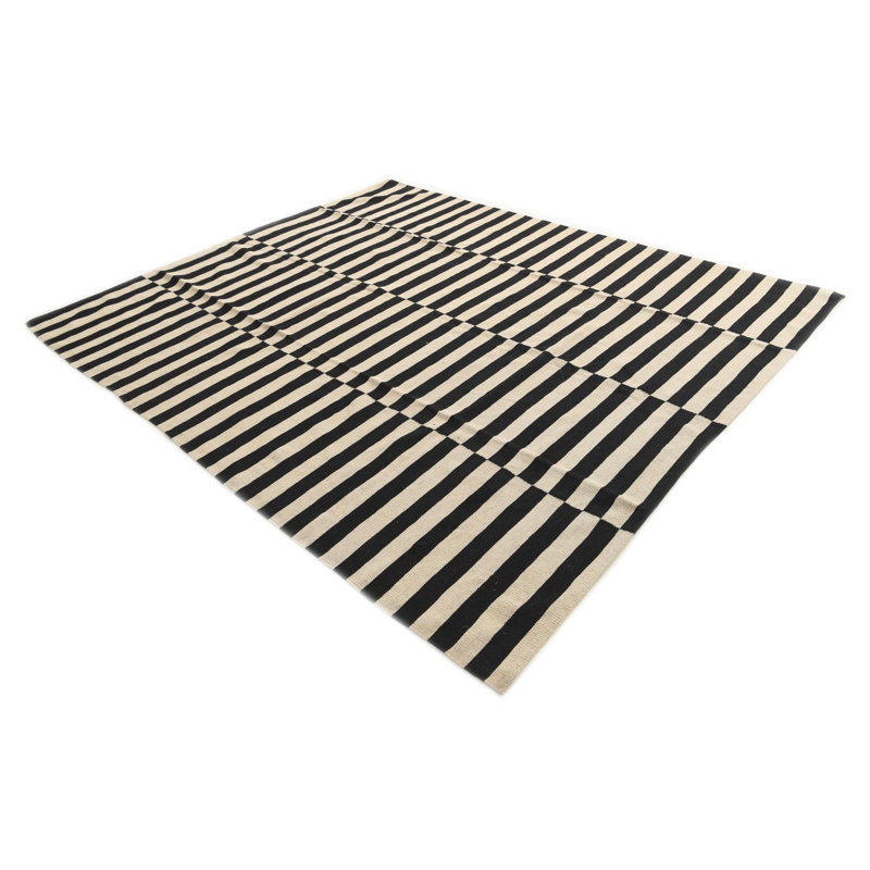 8x10 Petrella Cream Rug
