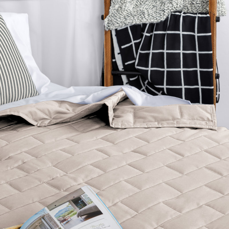 Southshore Fine Linens Brickyard Lightweight Oversized Quilt Set with matching shams, King/Cal. King Quilt + 2 King Shams