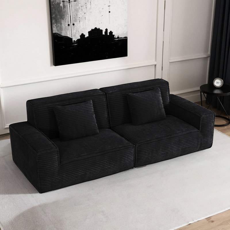 106,3 pouces à grandes rayures, 3 sièges, microfibre noire, rembourrage en mousse souple, style moderne, endroit élégant pour la chambre à coucher, charme des petits coussins,