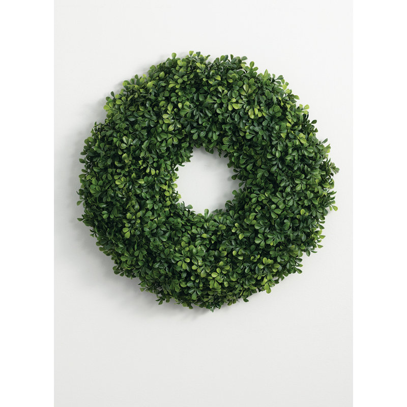 Couronne de buis artificielle 23 po