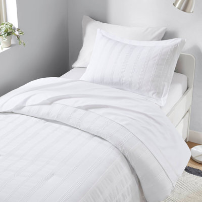 Contemporary Design Comforter Set