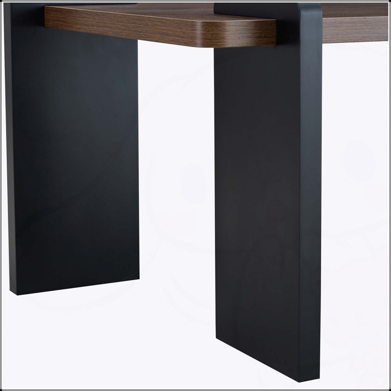 Table basse en panneau de fibres à densité moyenne, idéale pour les salons modernes et minimalistes, avec un design durable et élégant.