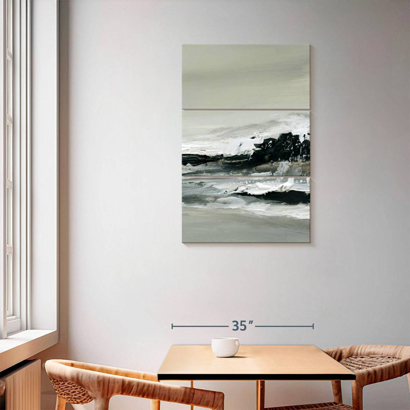 Avery Breakers III, 57" H x 36" W