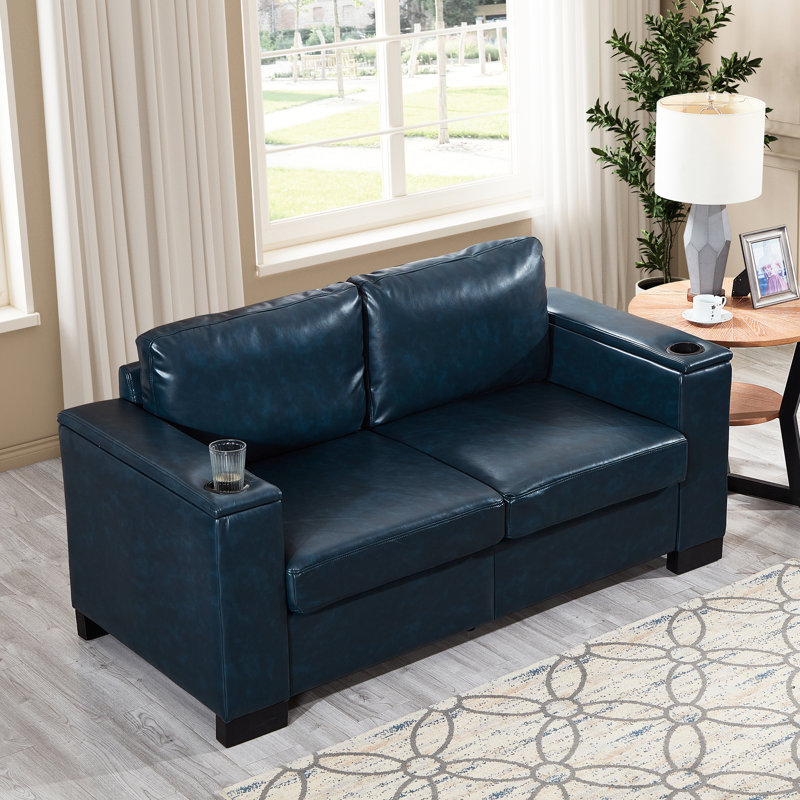 Bleu marine 2 places avec porte-gobelet et rangement, revêtu de cuir PU respirant, structure en bois massif et coussins amovibles avec pieds de style moderne