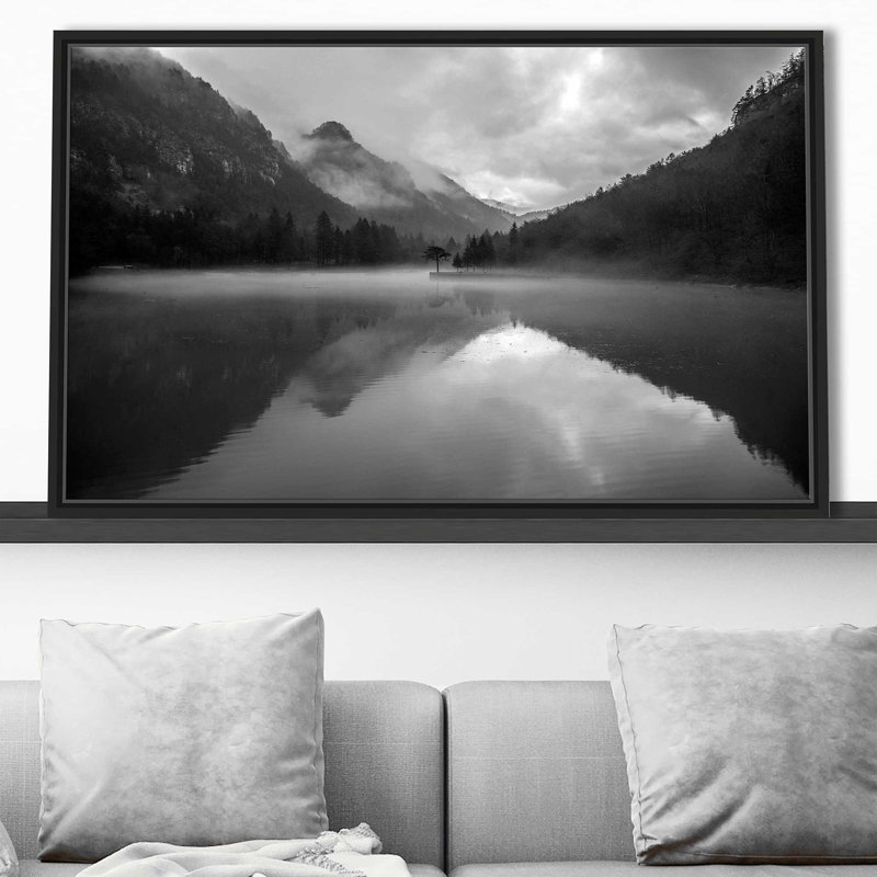 Mountain Lake par - photographie, H 39,5 po x l 63,5 po x P 2 po, Cadre flottant noir