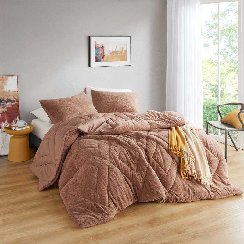 Ensemble d'édredon matelassé 3 pièces Kyla Brown, Édredon pour très grand lit + 2 très grandes ta, Brun