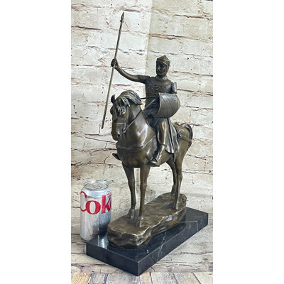 Figurines et sculptures Bajo