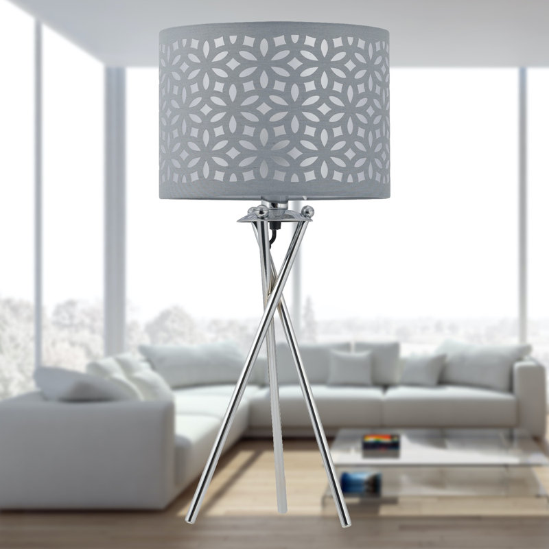 Shakopee Metal Tripod Lamp, No