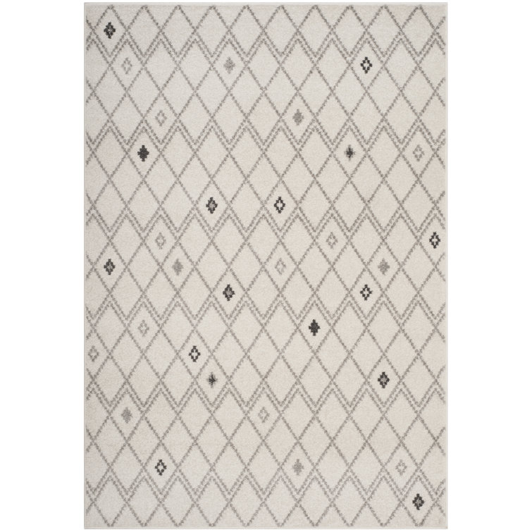 Muniz Performance Geometric Rug