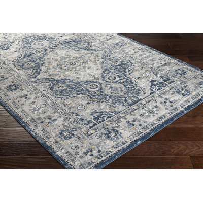 Loar Oriental Indoor Rug