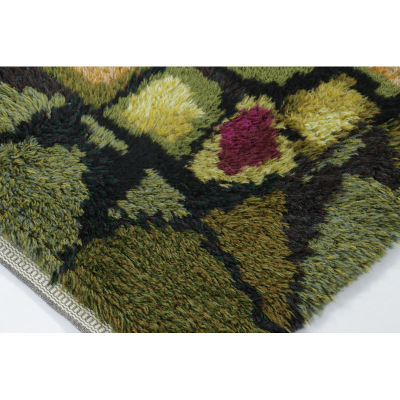 Vintage One-of-a-Kind 2'8" x 5'2" Hand Knotted Area Rug
