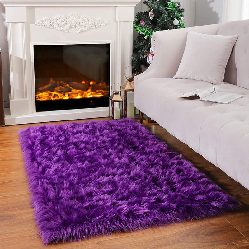 Tapis de couleur unie en fausse peau de mouton de couleur unie Blatherwick, Rectangle 5 pi x 6 pi 6 po