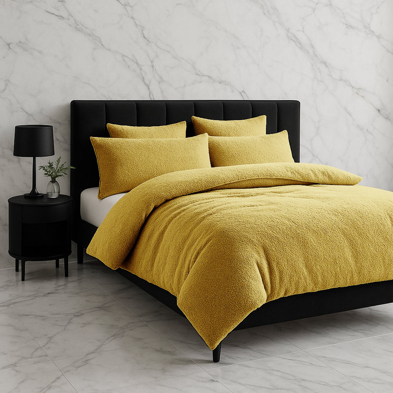 Polyester No Pattern Duvet Cover Set with Pillowcases, Super King Duvet Cover + 2 Standard Pillowcases, Yellow