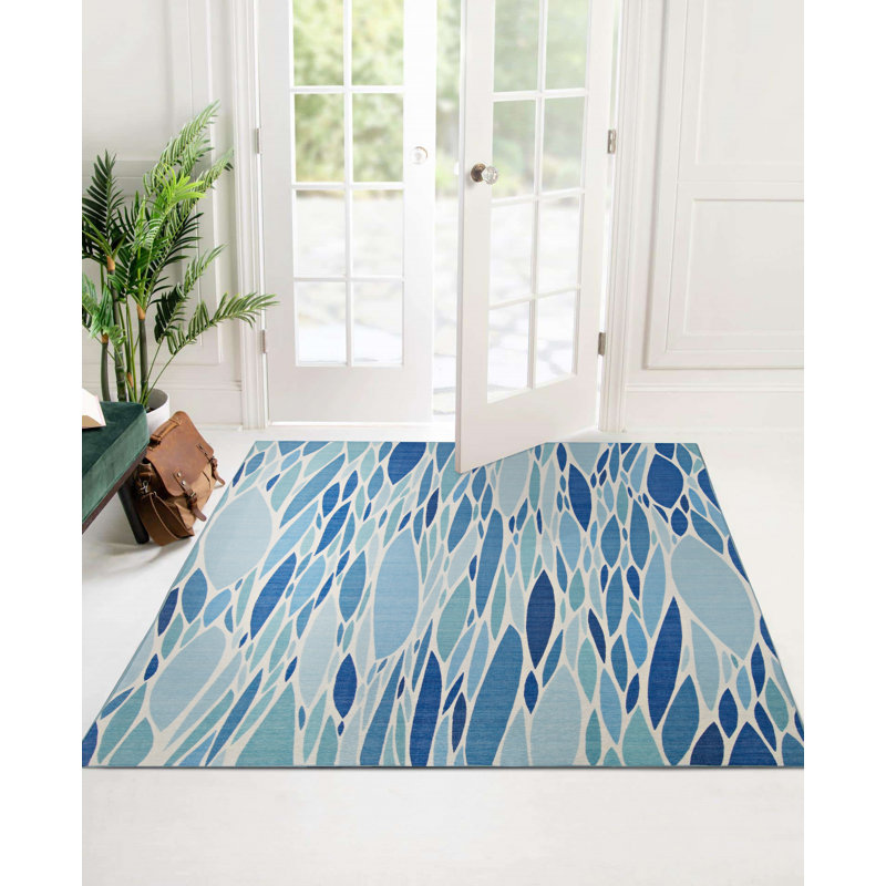 Kivett Lakebed Blue and Ivory Indoor Outdoor Machine Washable Area Rug, Rectangle 5' x 7'