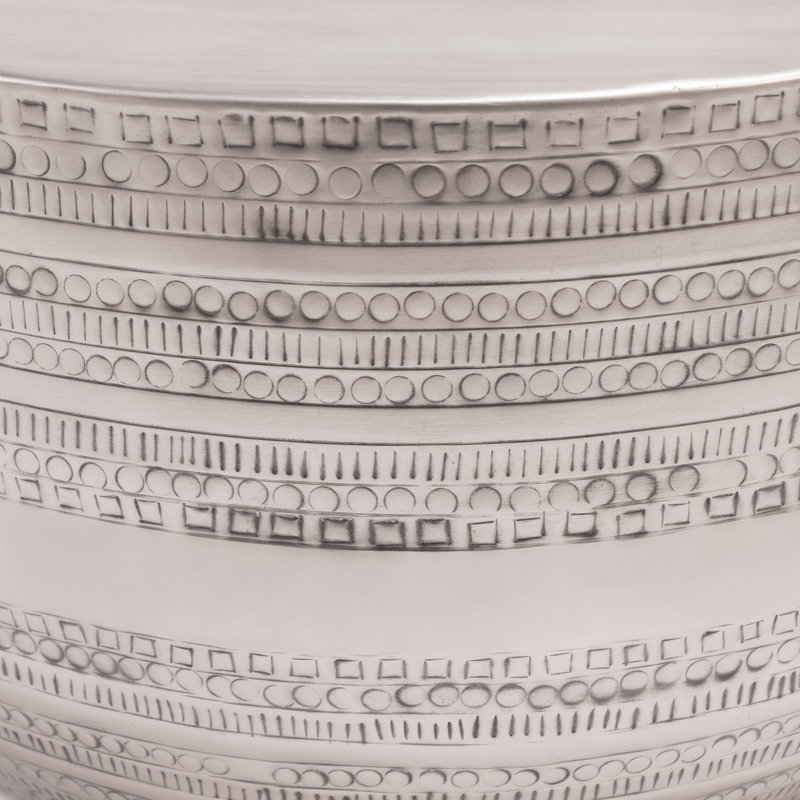 Table basse tambour moderne en aluminium martelé texturé en métal, fer estampé à la main, Argent argent