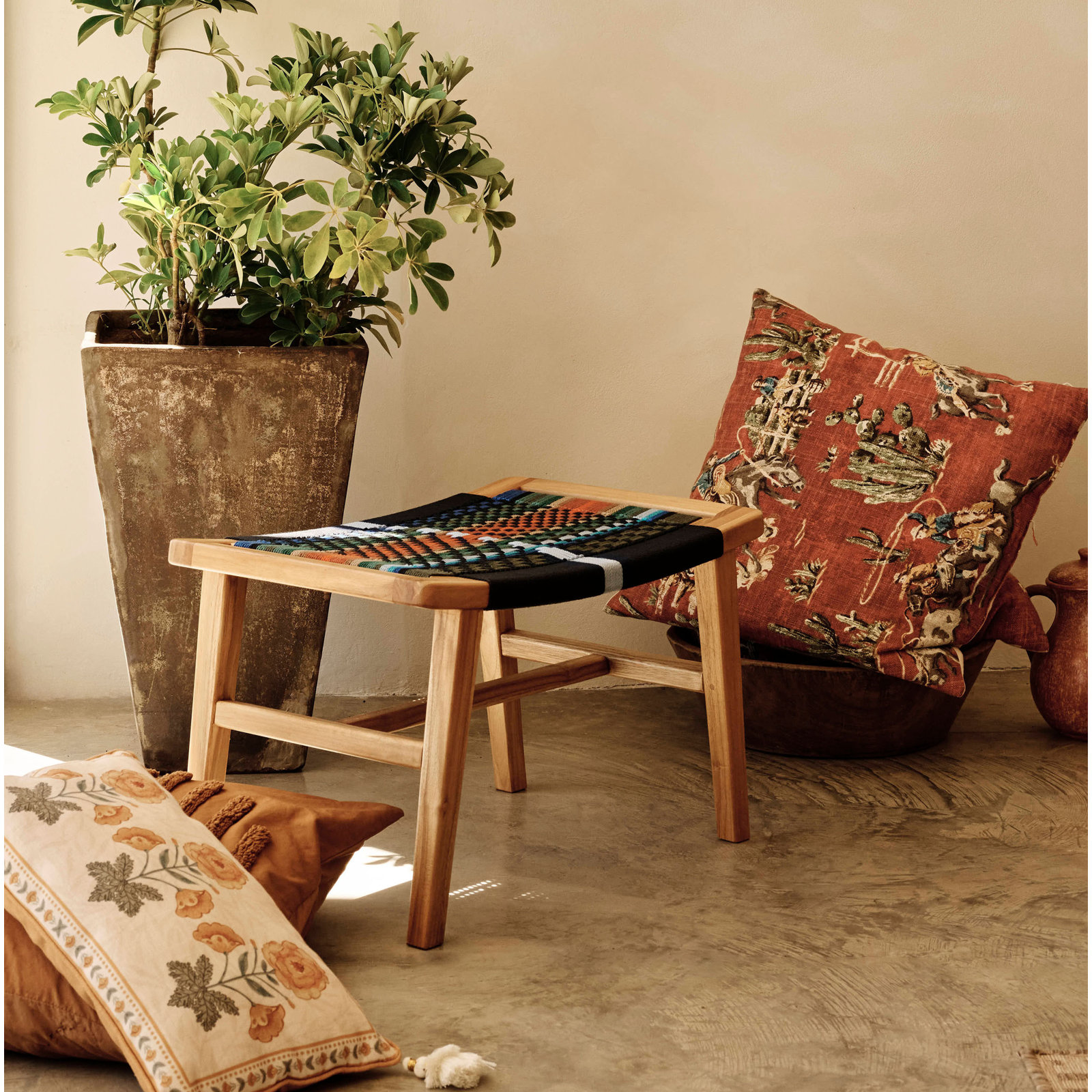 Masaya Upholstered Ottoman, Natural Mot Mot, Natural