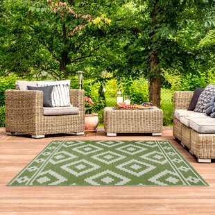 Fab Habitat Outdoor Rug - Waterproof, Fade Resistant, Crease-Free - Premium  Recycled Plastic - Striped - Large Patio, Deck, Sunroom, Camping, RV 