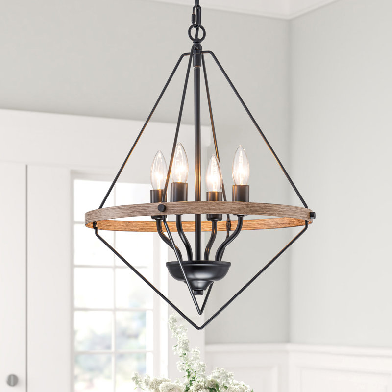 4-light Farmhouse Lantern Pendant