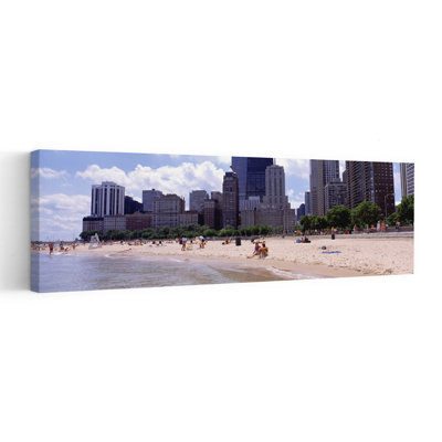 Groupe de personnes sur la plage, Oak Street Beach, Chicago, Illinois, États-Unis