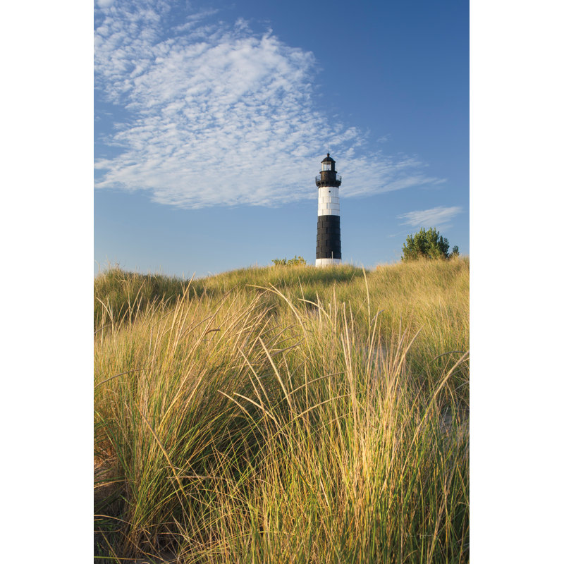 «Big Sable Point Lighthouse I» par Alan Majchrowicz - photographie sur toile tendue, H 18 po x l 12 po, Non