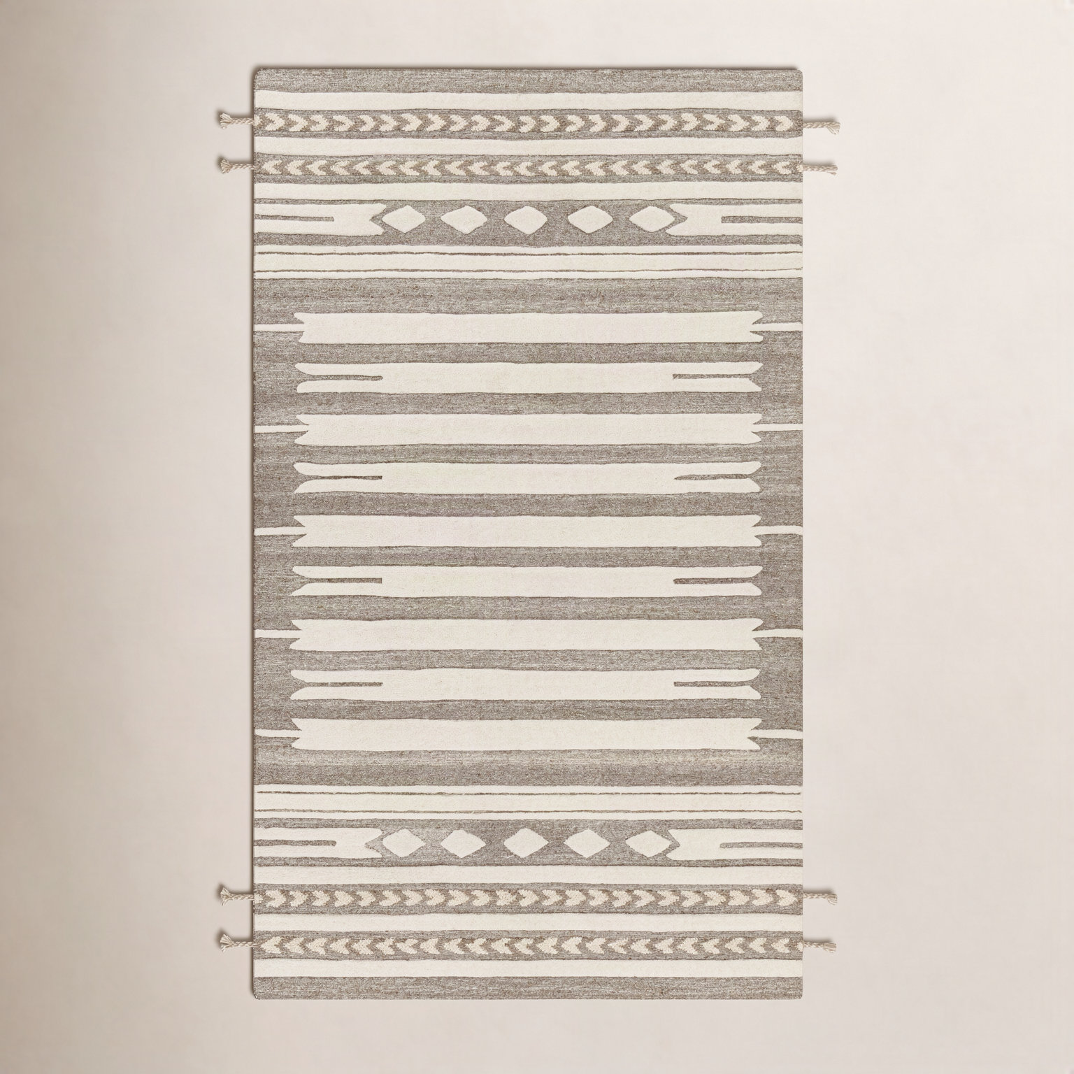 Lumia Hand-Woven Taupe Rug, Rectangle 2' x 3'